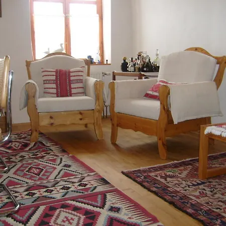 Guest house Nora Porta 3*